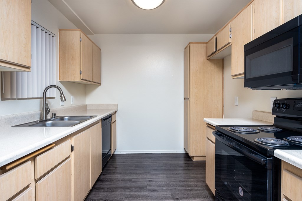 Parc Ridge Apartments, 95559575 Reseda Blvd., Northridge, CA RentCafe