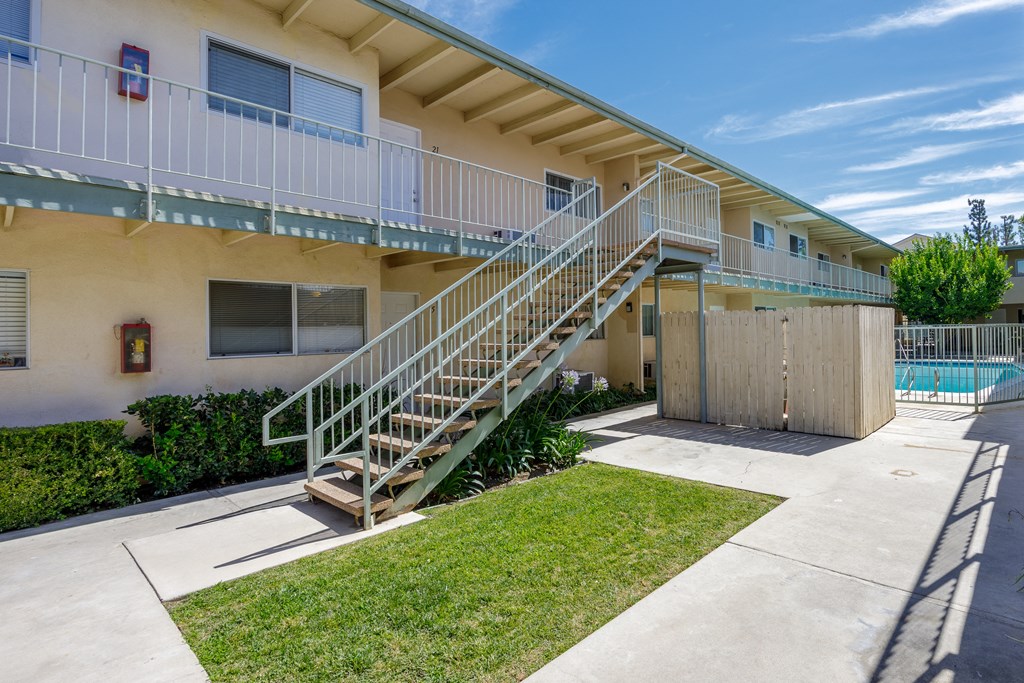 the building in which the apartment is located