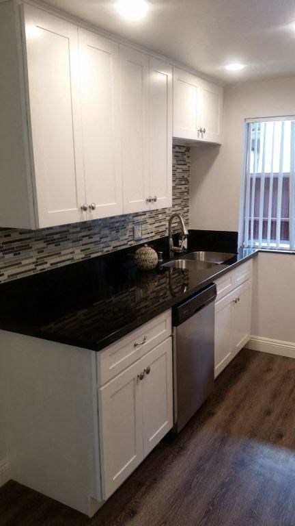 Apartments for rent in Santa Ana with Renovated kitchens