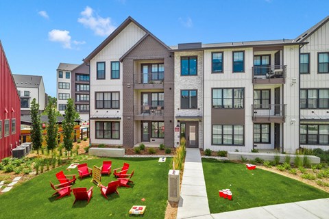 Arden Karl's Farm Outdoor Lawn and Games