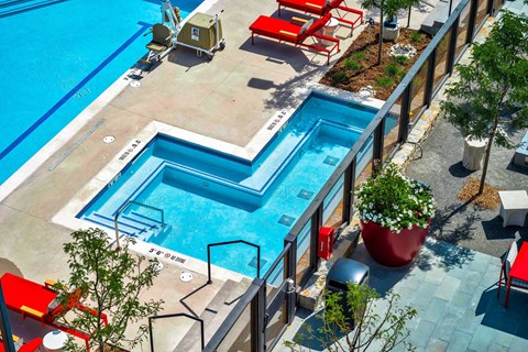 Arden Karl's Farm Hot Tub