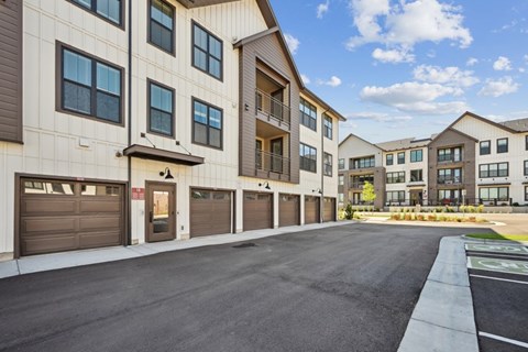 Arden Karl's Farm Garages and Exterior