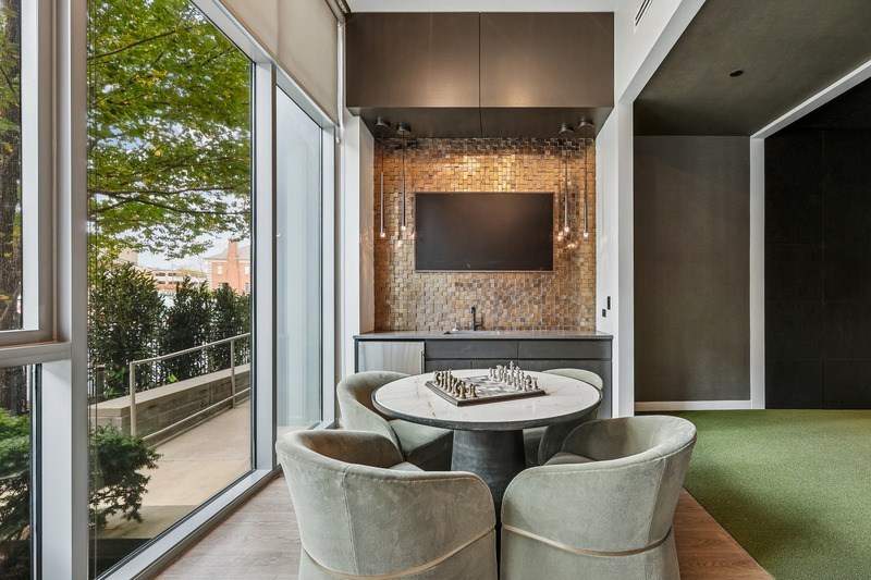 Vertis Sports Simulator Lounge