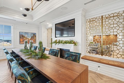 Society - The Blue Palm Lounge