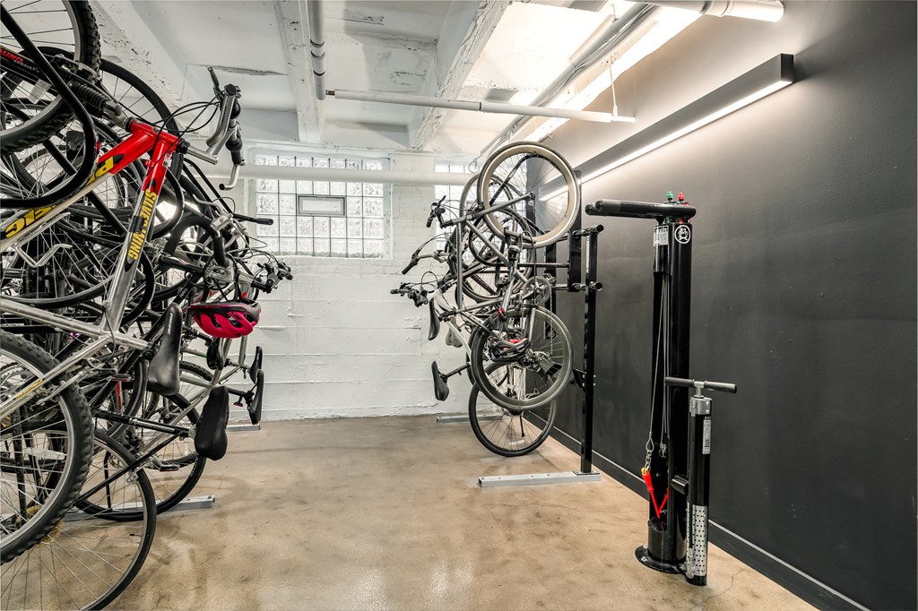 444 W. St. James Pl.