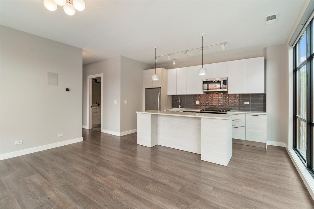 The Montauk Apartments, 1550 N Wieland, Chicago, IL RentCafe