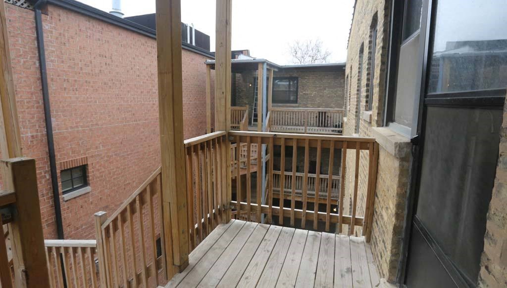 1447-57 W. Cornelia Ave.