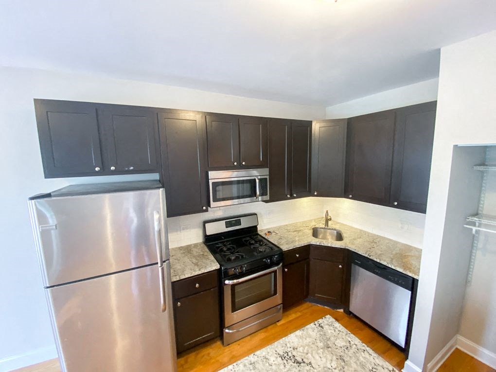 1521-23 W. Irving Park Rd.