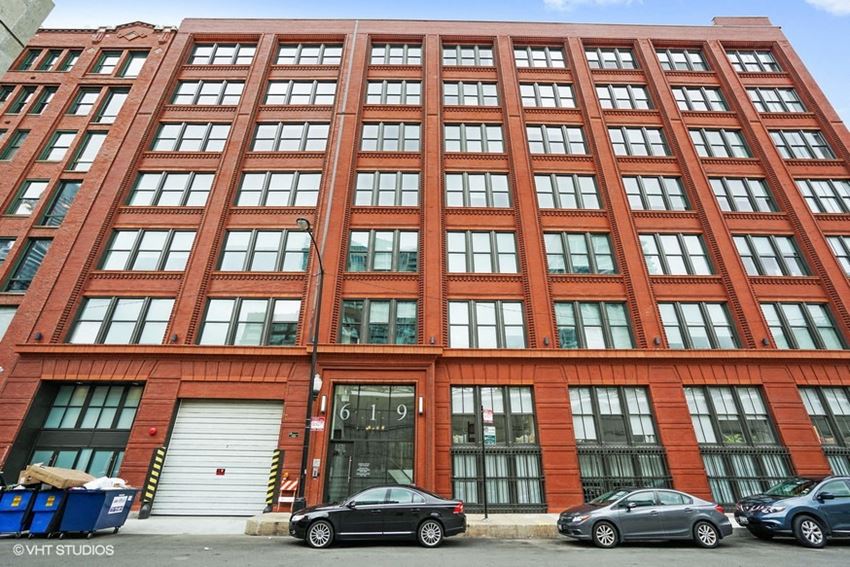 619 S. LaSalle St. Studio-2 Beds Apartment for Rent - Photo Gallery 1