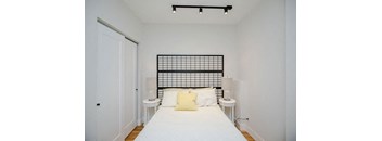 Jr 1 Bedroom - 1 Bathroom