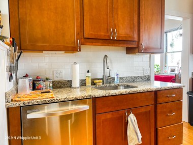 2919 N. Whipple St. 1 Bed Apartment for Rent
