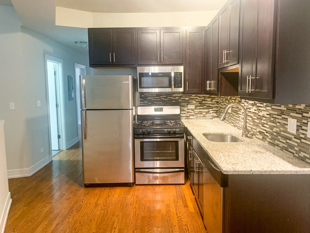 3340-42 N. Marshfield Ave.