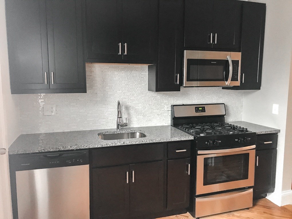 4615-27 N. Ashland Ave.