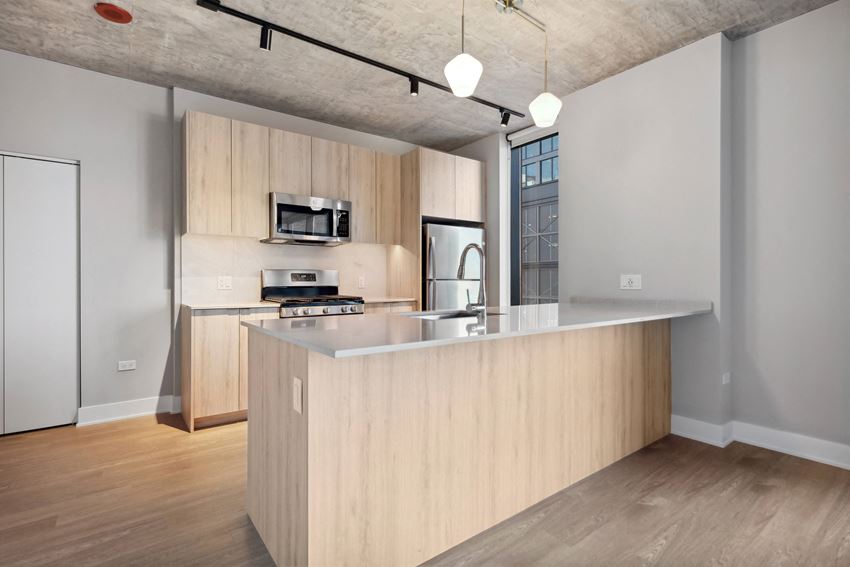 Sage West Loop Apartments, 1044 W Van Buren St, Chicago, IL RentCafe