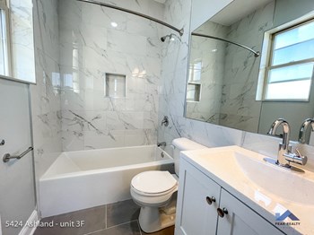 5424-26 N. Ashland Ave. 1-2 Beds Apartment for Rent - Photo Gallery 5