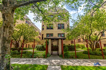 5464-76 S. Harper Ave. Studio-1 Bed Apartment for Rent - Photo Gallery 2