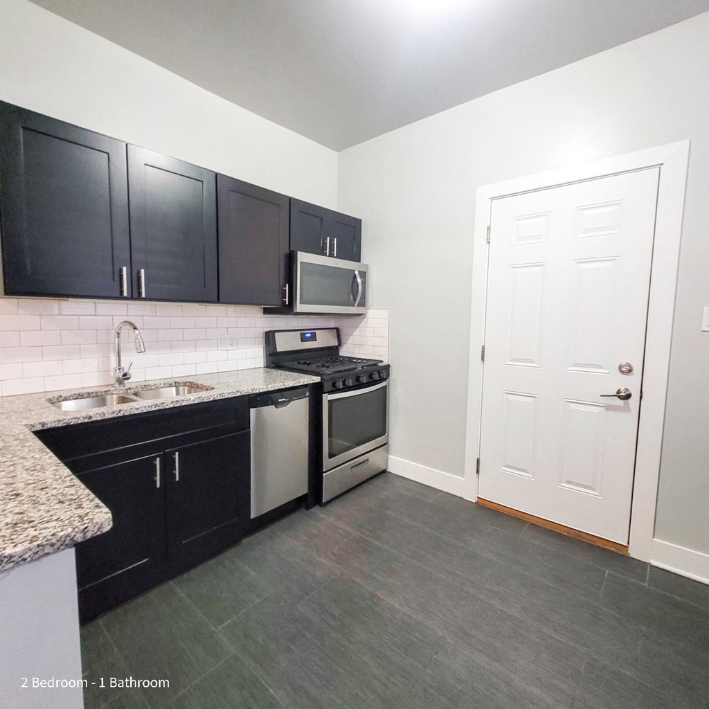 A modern high-rise building located at 5501 S Everett, Chicago Apartments. Explore luxury living with Peak Properties.