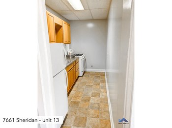 7661 N. Sheridan Rd. Studio-3 Beds Apartment for Rent - Photo Gallery 5