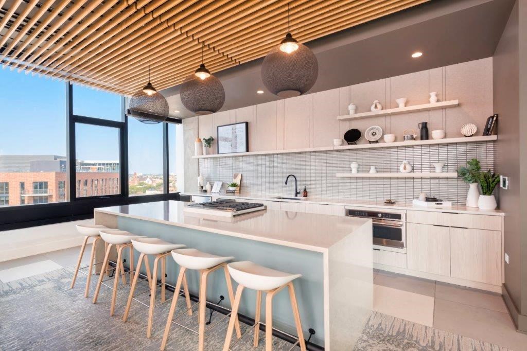 Avenir Apartments River North