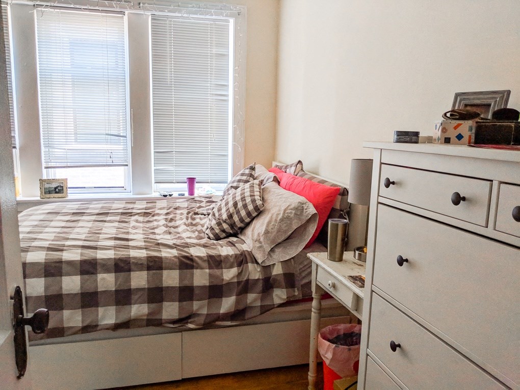 1146-58 W. Montana St./2437-45 N. Racine