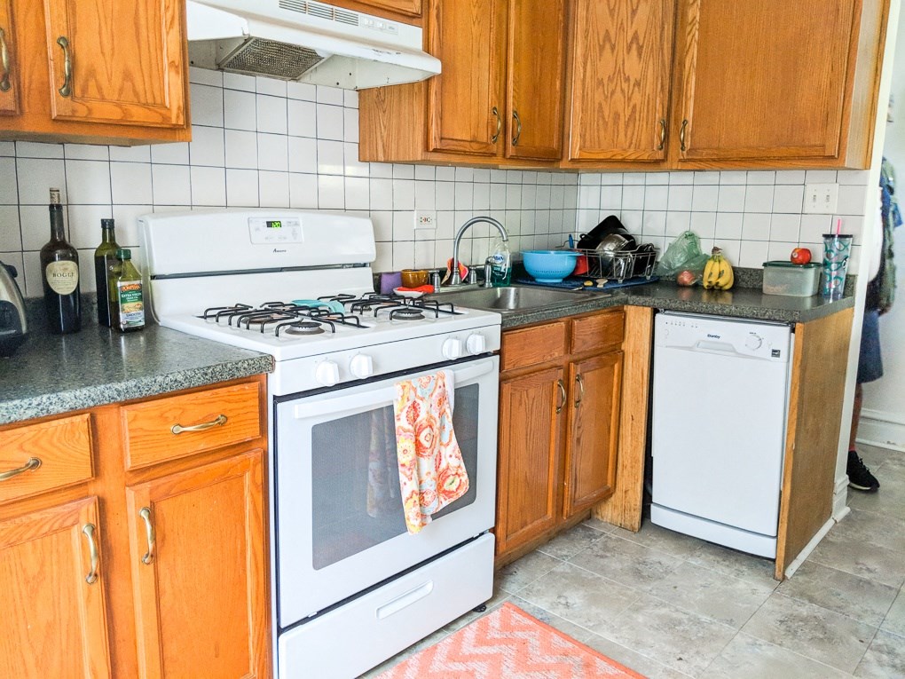 1146-58 W. Montana St./2437-45 N. Racine