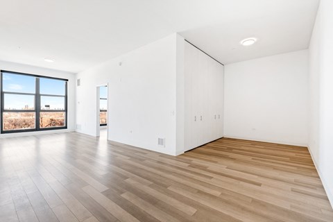 L Logan Square Apartments