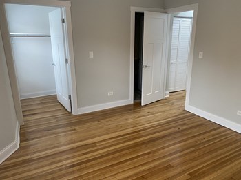 5437-47 S. Harper Ave. Studio-3 Beds Apartment for Rent - Photo Gallery 6