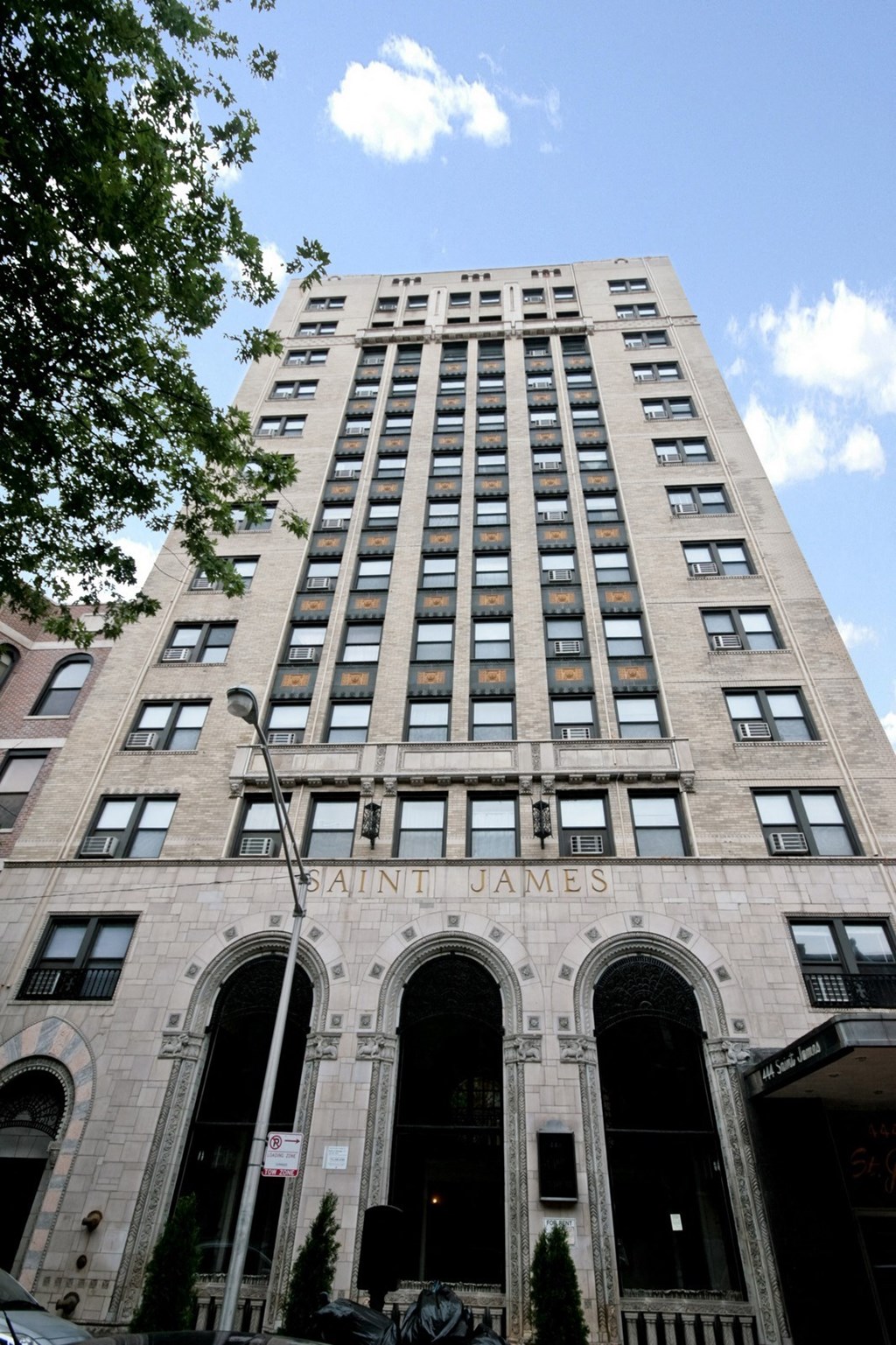 444 W. St. James Pl.