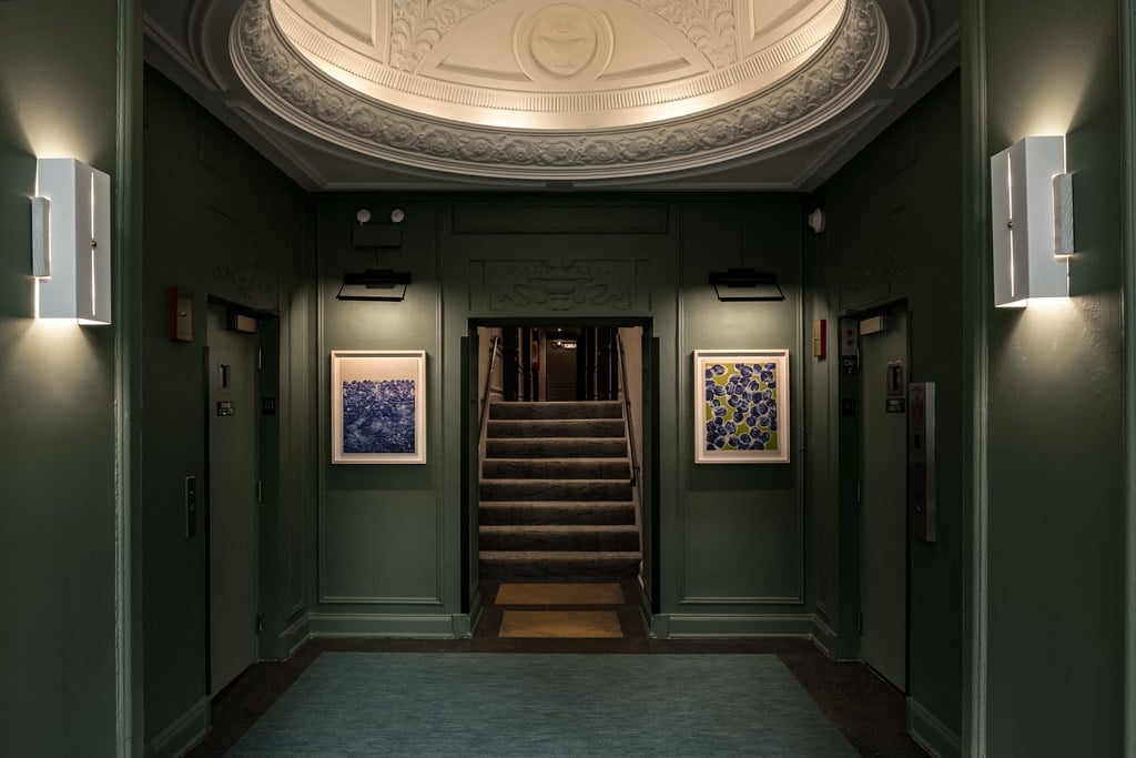 444 W. St. James Pl.