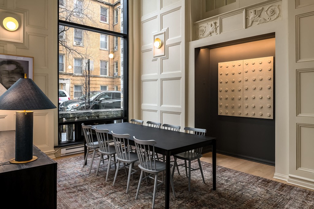 444 W. St. James Pl.