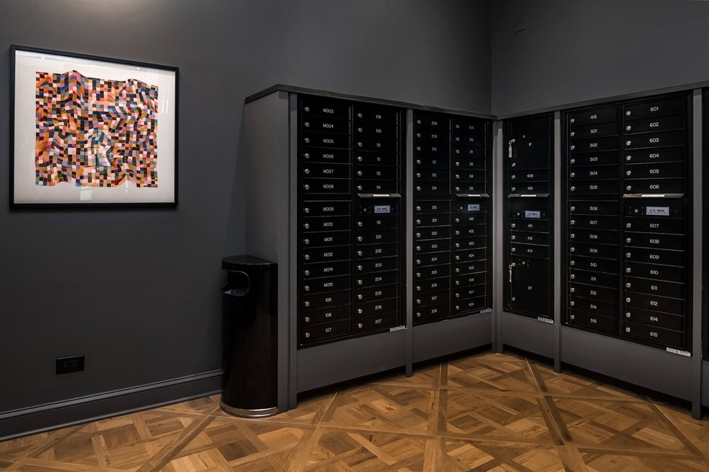 444 W. St. James Pl.