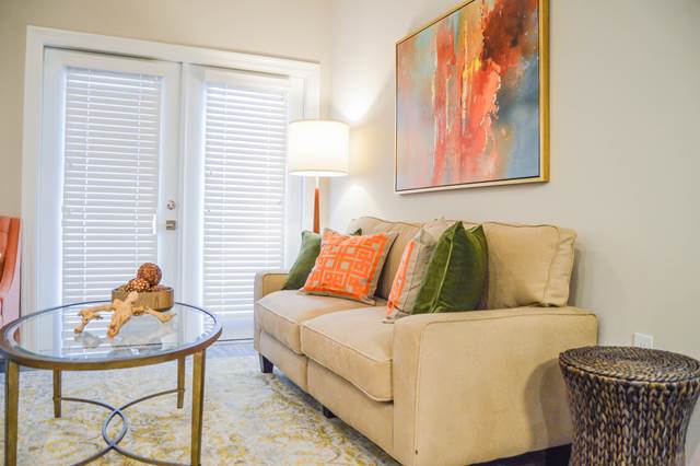 Silver Oaks Apartments