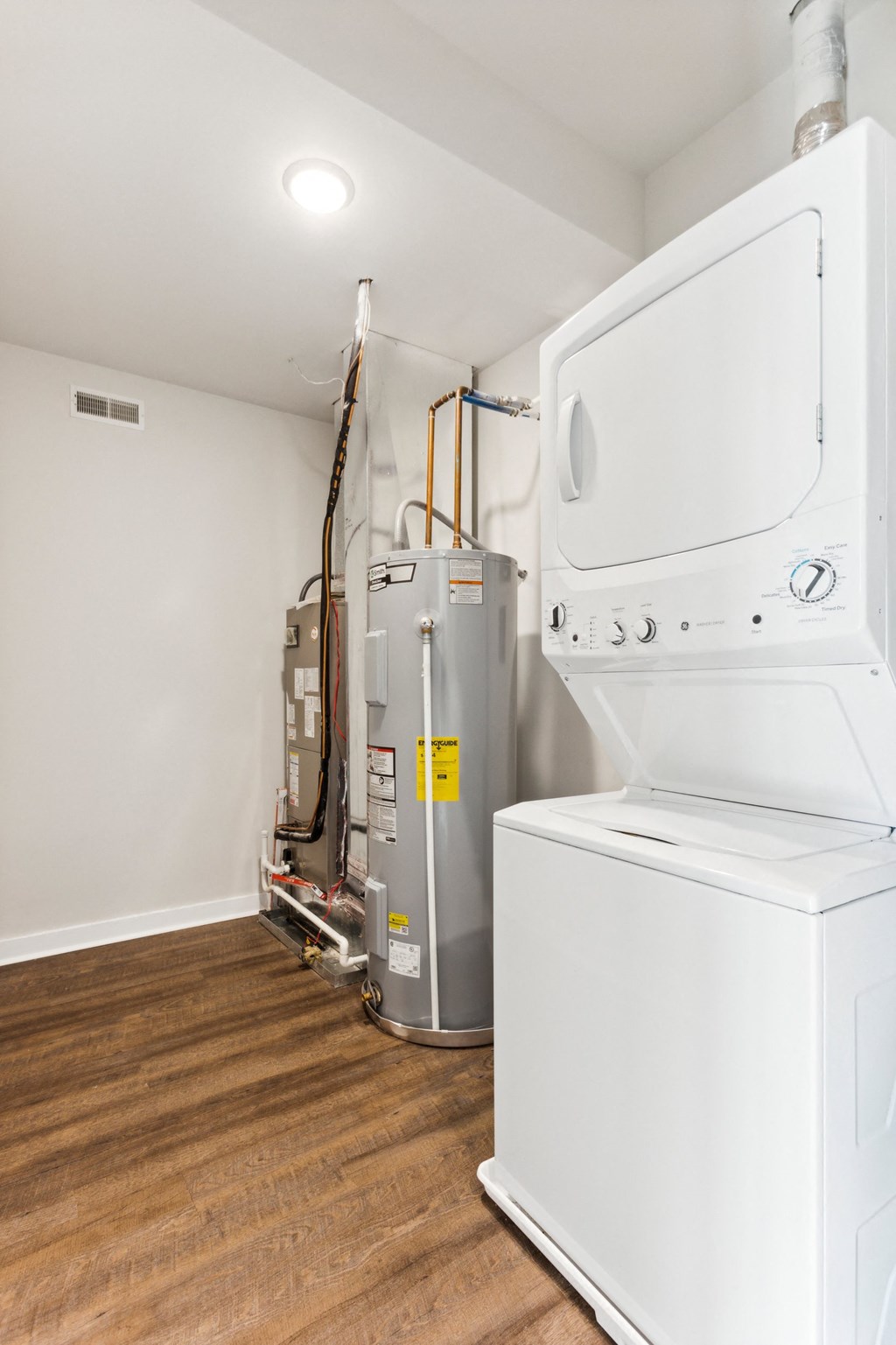 1312 Unit 2 Washer/Dryer