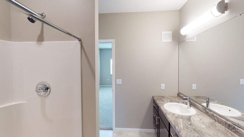 Bathroom With Bathtub at The Haven on Veterans, Fargo, North Dakota
