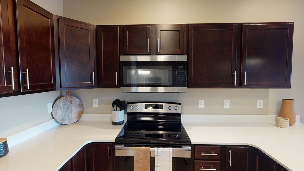 Fully Equipped Kitchen at The Haven on Veterans, Fargo, ND, 58104