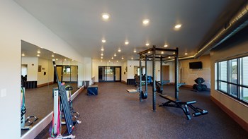 weight and yoga studio - Photo Gallery 4