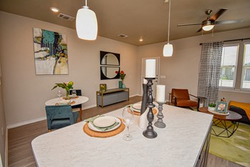 Apartment Interior - Photo Gallery 8