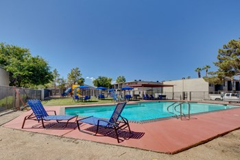 pool - Photo Gallery 5