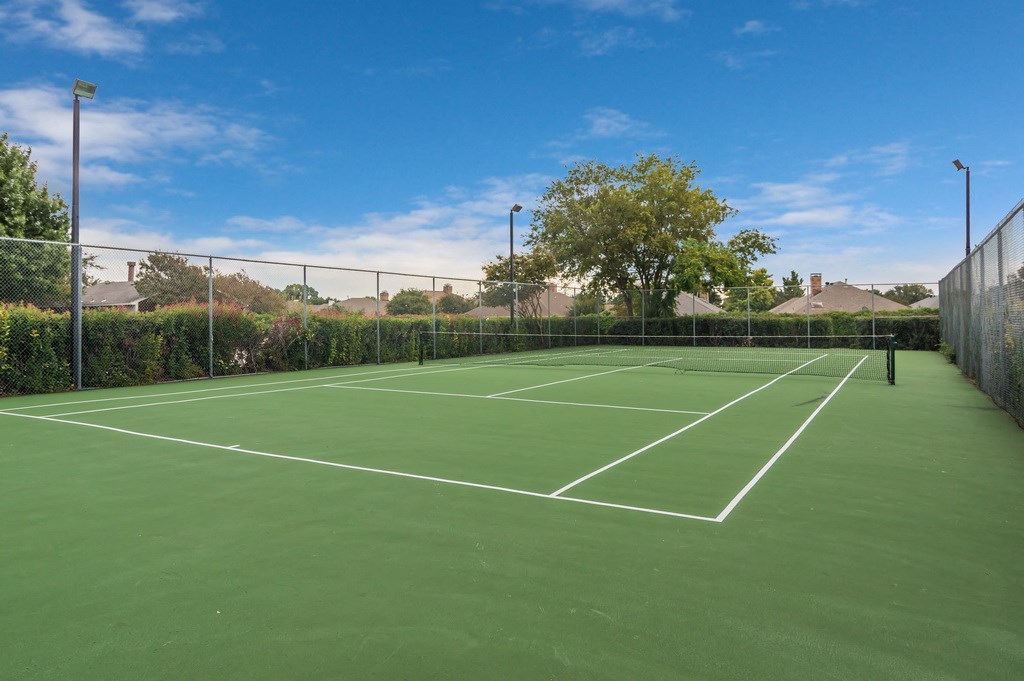 Full Sized Tennis Court at Seacrest Apartments, Garland, Texas