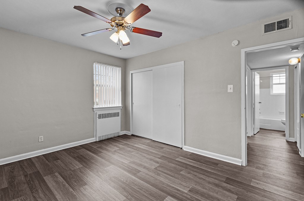 living room at Hampton Gardens, Missouri, 63139