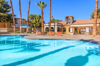 5225 E. Charleston Blvd 2-3 Beds Apartment for Rent - Photo Gallery 5