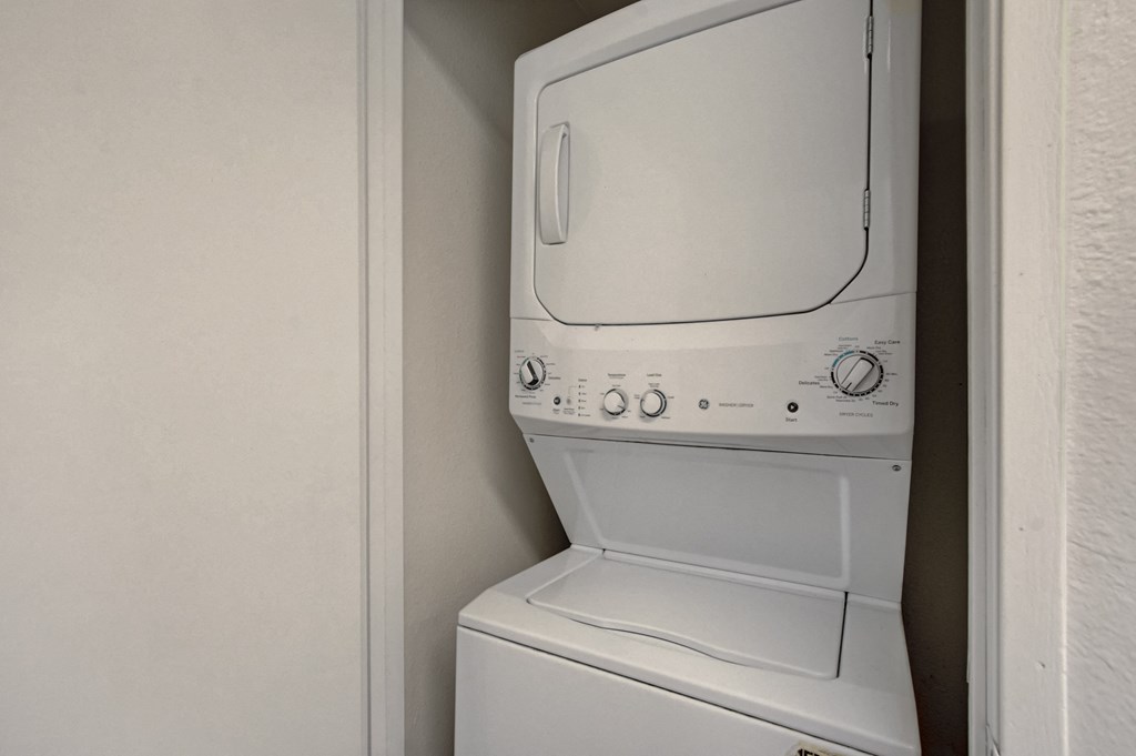 in unit washer dryer at Citrus Apartments, Las Vegas, NV, 89101