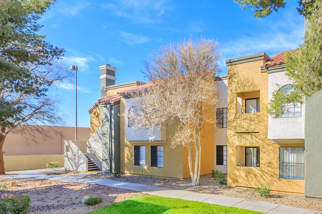 Exterior View at Desert Vistas Apartments, Las Vegas, Nevada, 89142