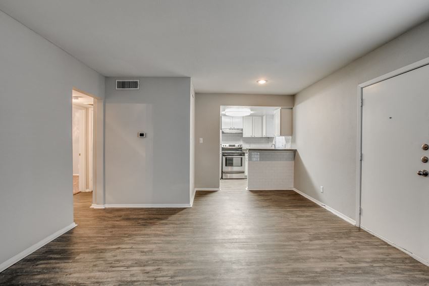 Bellaire Oaks Apartments, 8900 Chimney Rock Road, Houston, TX RentCafe