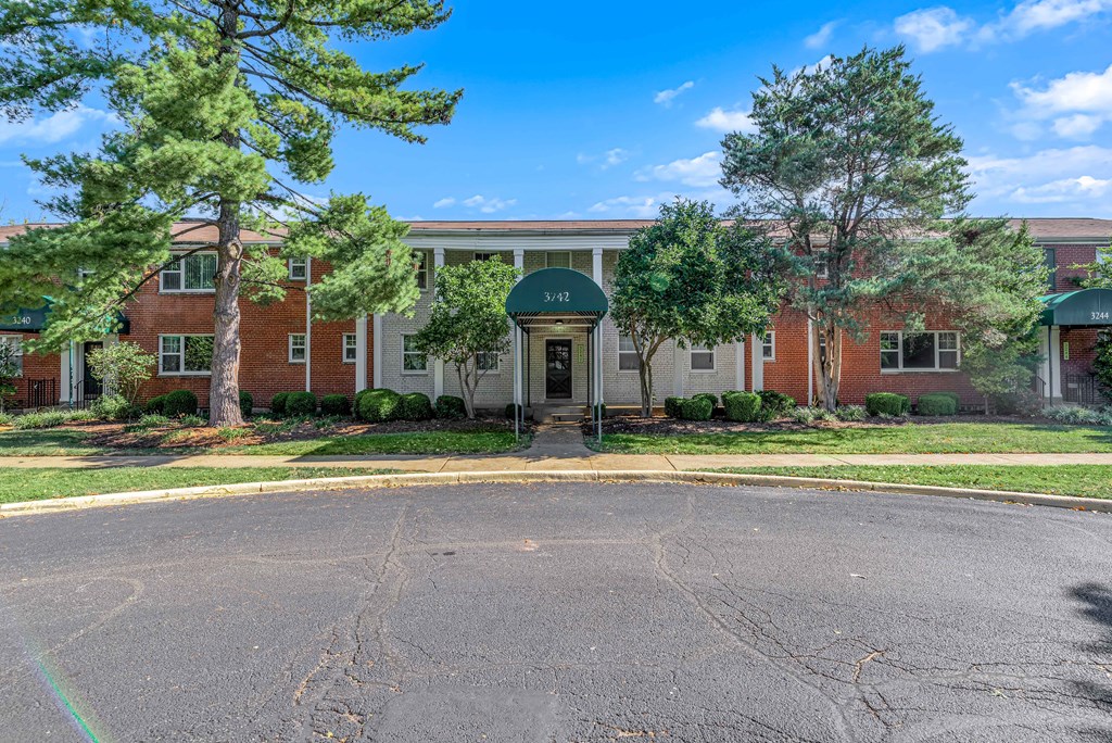Trees outside building at Hampton Gardens, Saint Louis, Missouri