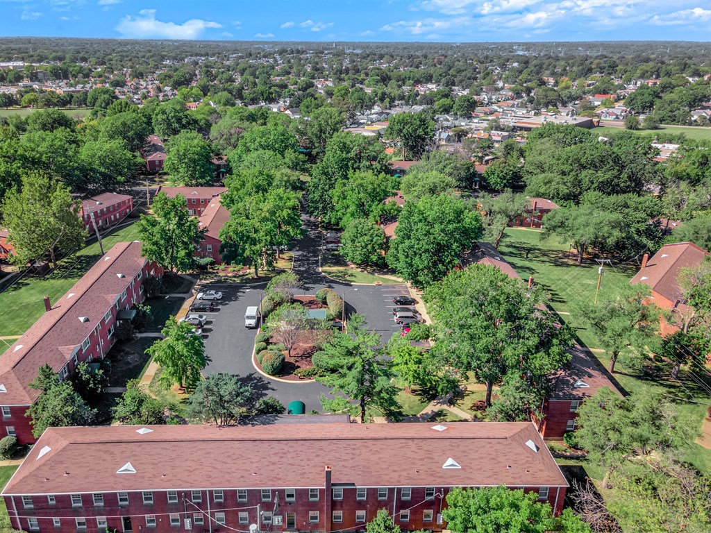 City top view at Hampton Gardens, Saint Louis, 63139