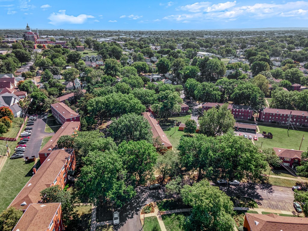 aerial city view at Hampton Gardens, Missouri, 63139
