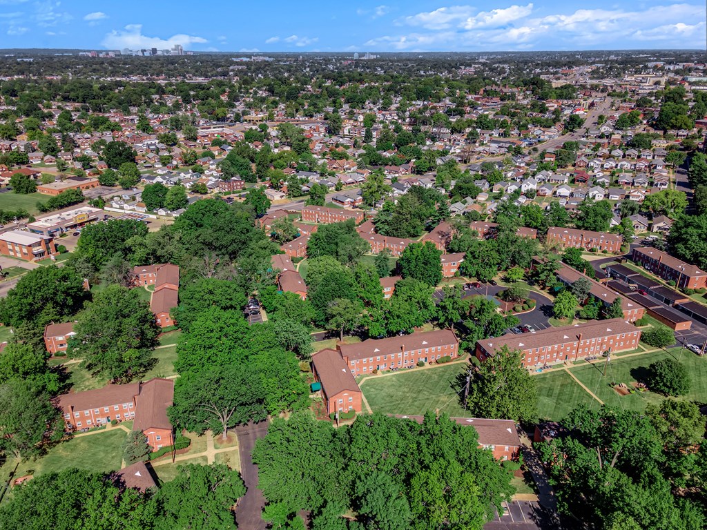 aerial view at Hampton Gardens, Saint Louis
