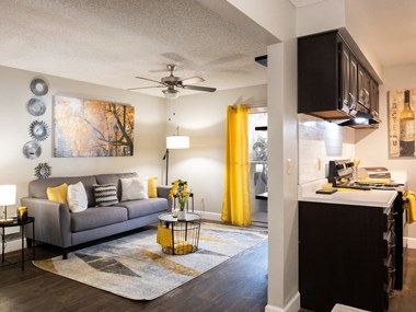 14230 N. 19Th Avenue 1-3 Beds Apartment for Rent - Photo Gallery 1