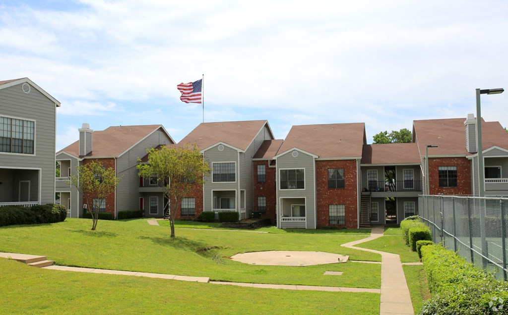 Exterior View Of Property at Foxborough Apartments, Irving, Texas